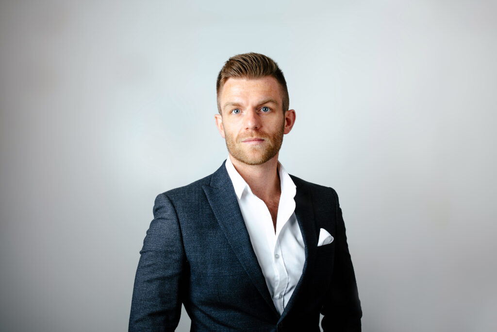Rob Spence Sales Speaker, Trainer and Author